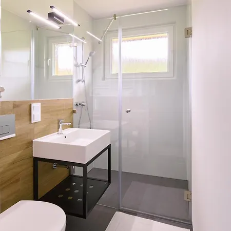 Zdroj Cegielski - Wyremontowane Üdülőközpont 3*