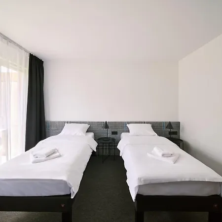 Zdroj Cegielski - Wyremontowane Resort
